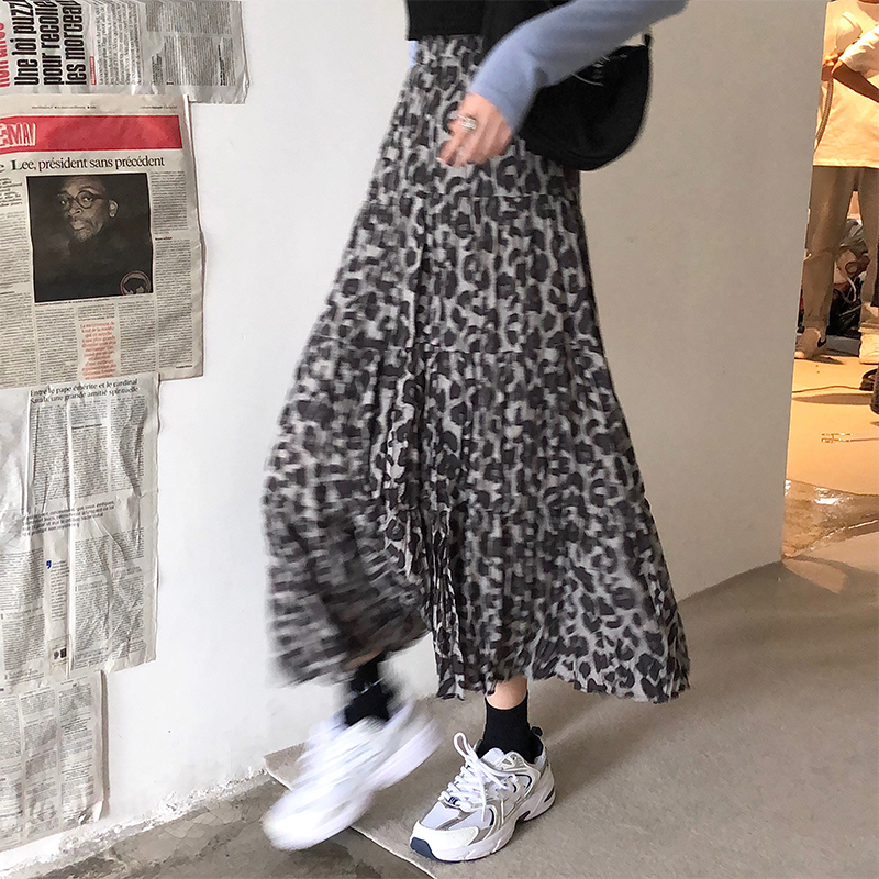 Chân váy midi họa tiết da báo vải chiffon dành cho nữ | BigBuy360 - bigbuy360.vn