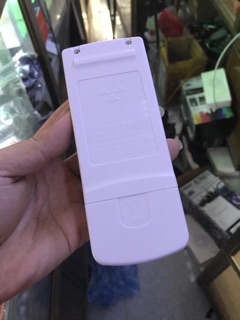 Khiển Điều Hoà Funiki