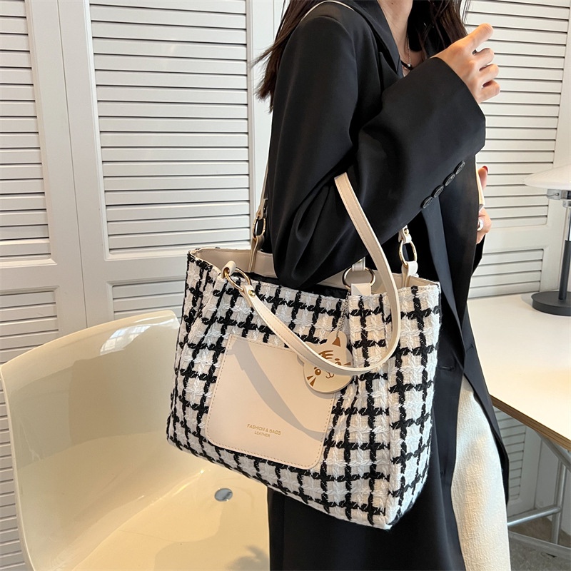 Túi xách kẹp nách thời trang công sở kẻ carô đựng được A4, tài liệu