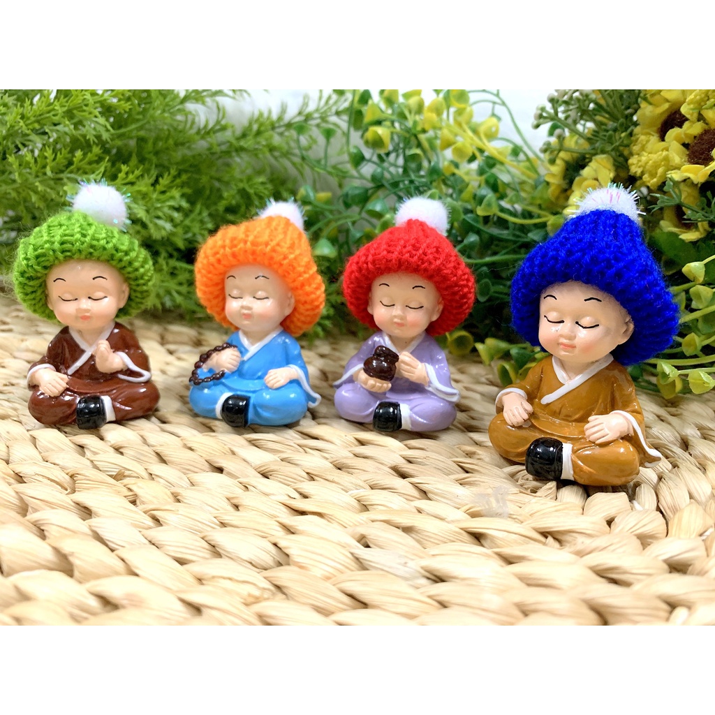 Tượng Chú Tiểu Hư Không đội nón len Việt Nam (Hàng Độc Quyền)