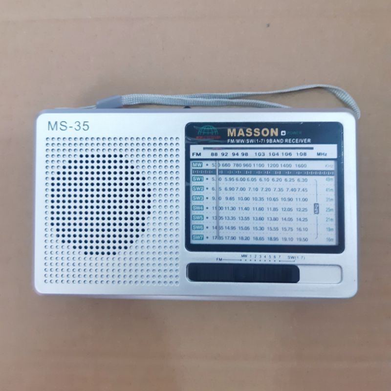 Radio MASSON Sử Dụng 3 Viên Pin AA