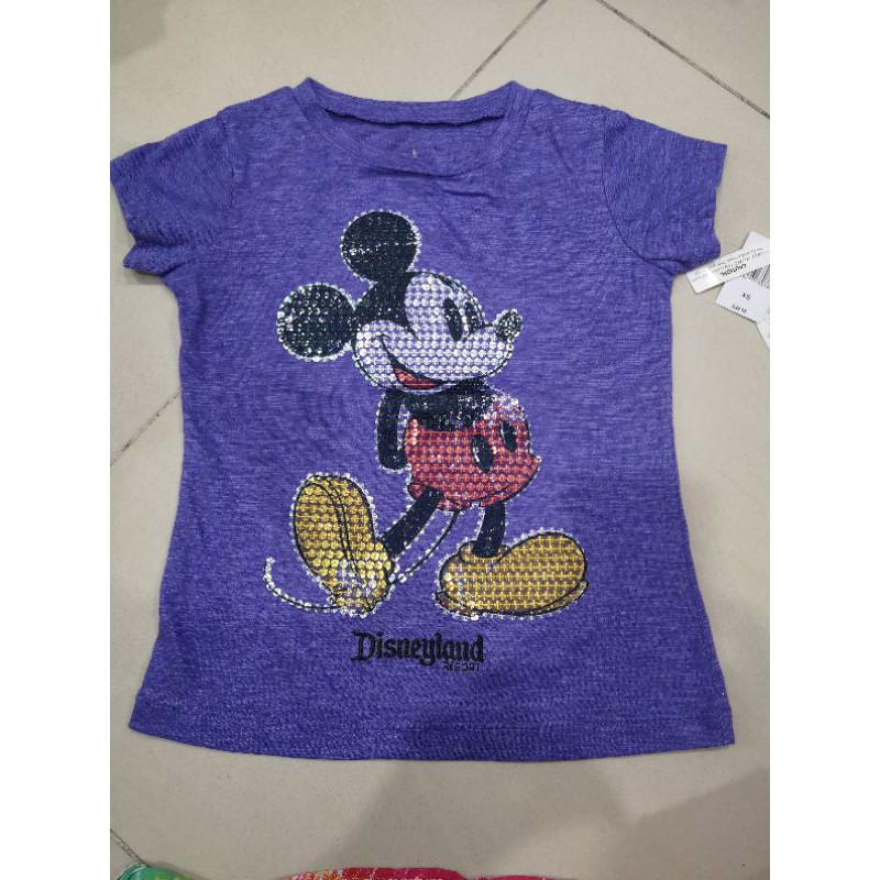 áo thun cổ tròn Mickey đính cườm