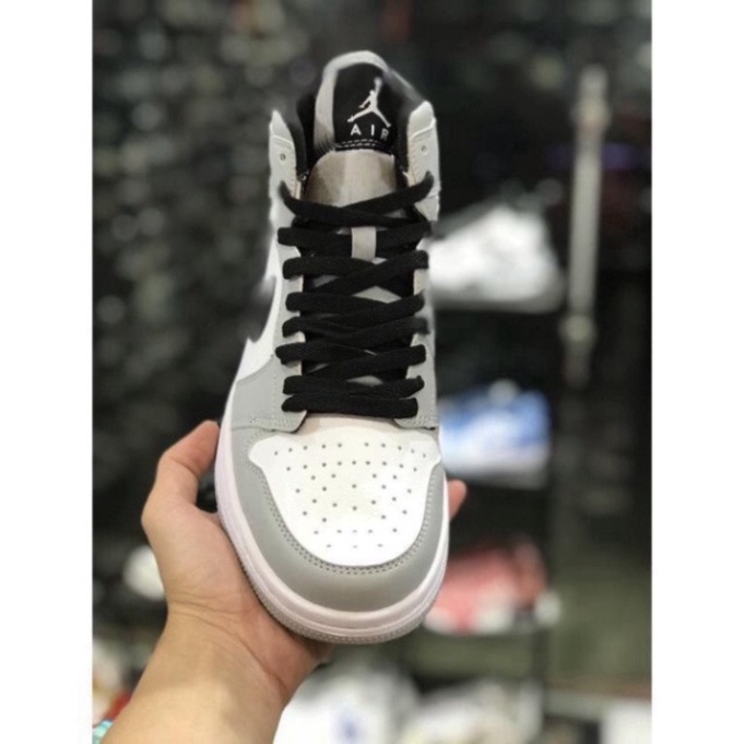 Giày thể thao Jordan 1 xám cao cổ móc đen smoke grey nam nữ cao cấp