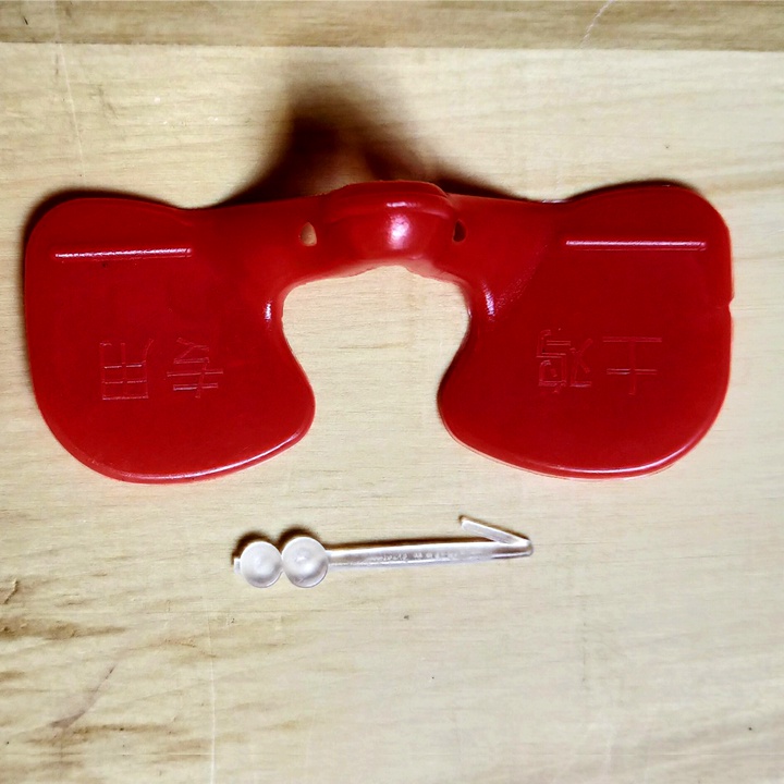 Combo 50 / 100 Kính đeo cho gà, chim trĩ