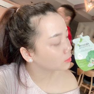 Kem face súp lơ ban ngày
