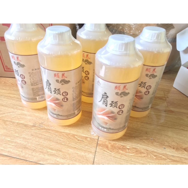 Tinh dầu chuyên sâu vai gáy