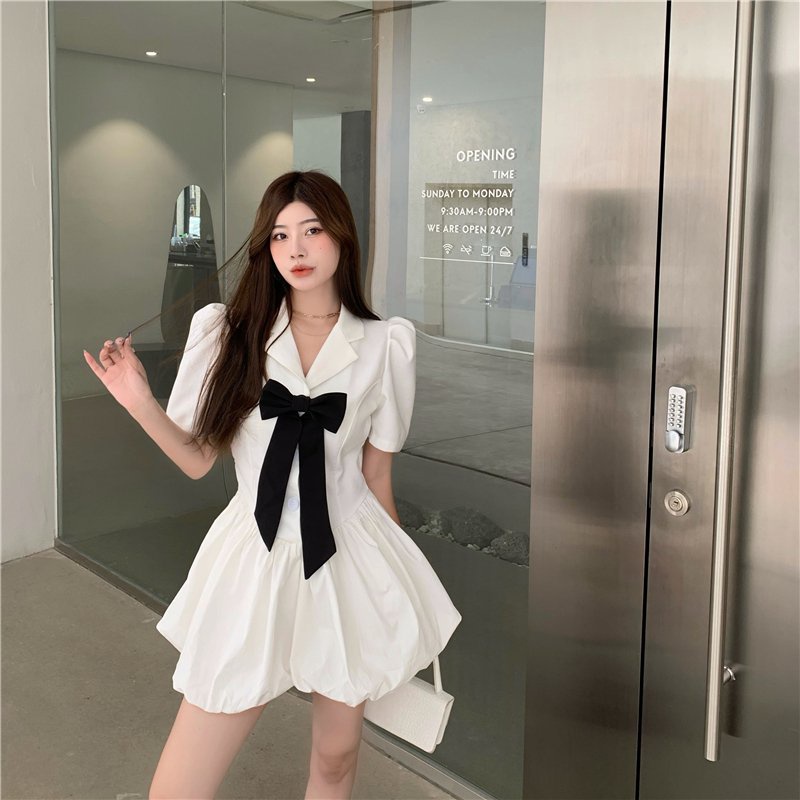 Váy Đầm Nữ Cộc Tay Cổ Vest Thắt Nơ Chân Váy Phồng Dáng Chữ A Freesize