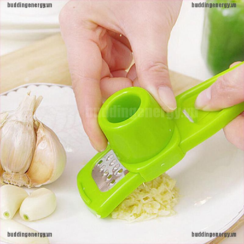 Dụng Cụ Nghiền Tỏi Tiện Lợi