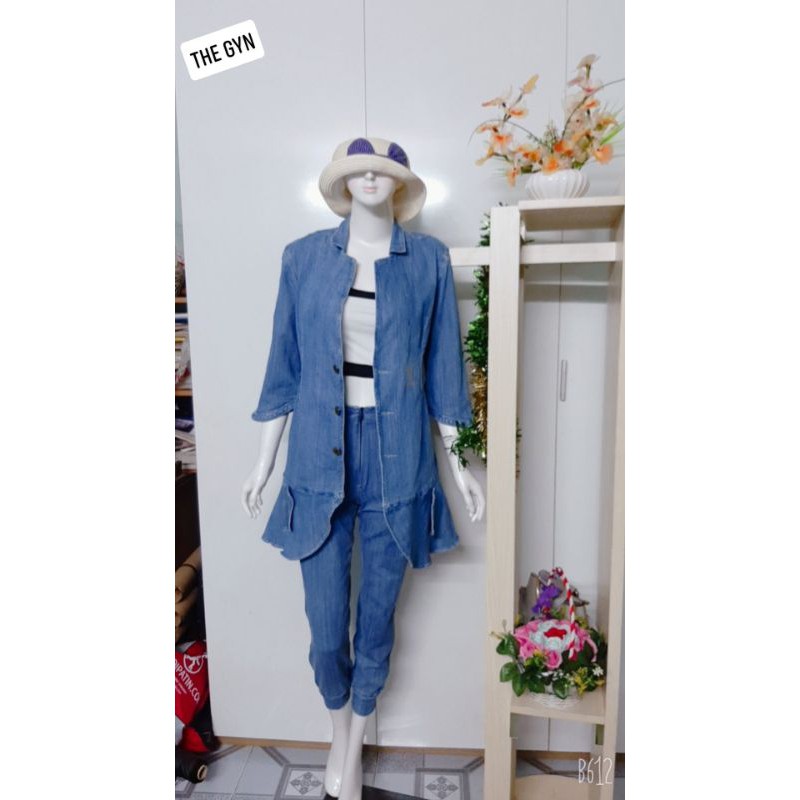 áo khoát jeans dài cổ vest sang trọng