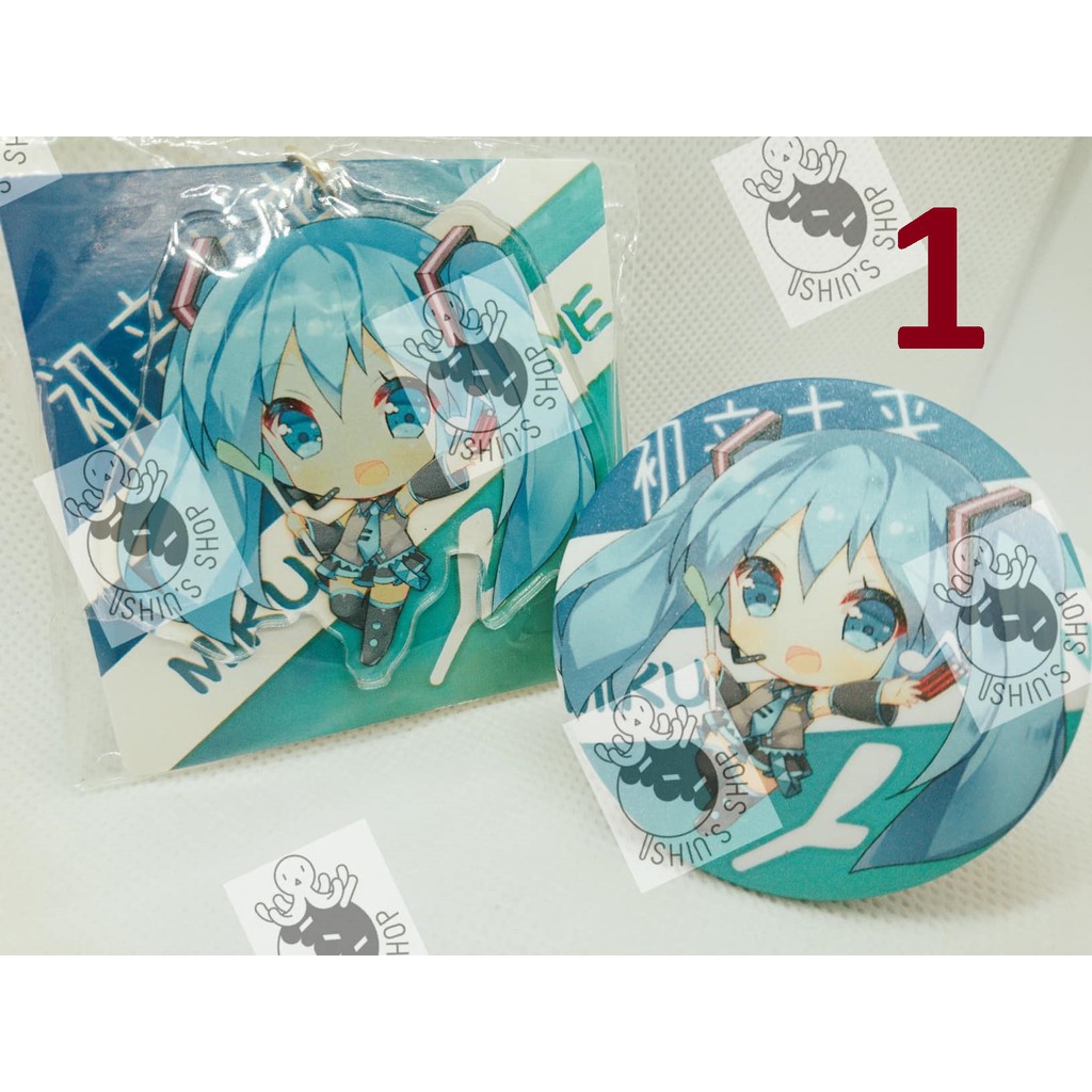Set móc khóa và huy hiệu Vocaloid