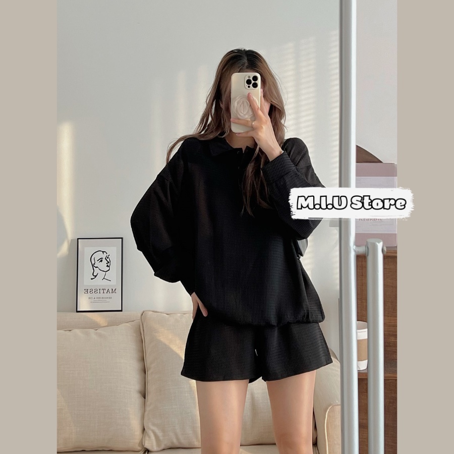 Set cotton tổ ong nữ áo dài tay cổ hai khuy mix quần short kiểu dáng năng động
