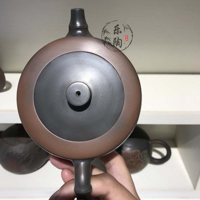 Ấm Tử Nê Khâm Châu Đức Chung Thuận Buồm Xuôi Gió 250 ml (Nhất Phàm Phong Thuận)