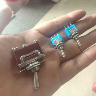 CÔNG TẮC GẠT 3 CHÂN, LOẠI LỚN VÀ LOẠI NHỎ, HÀNG LOẠI 1