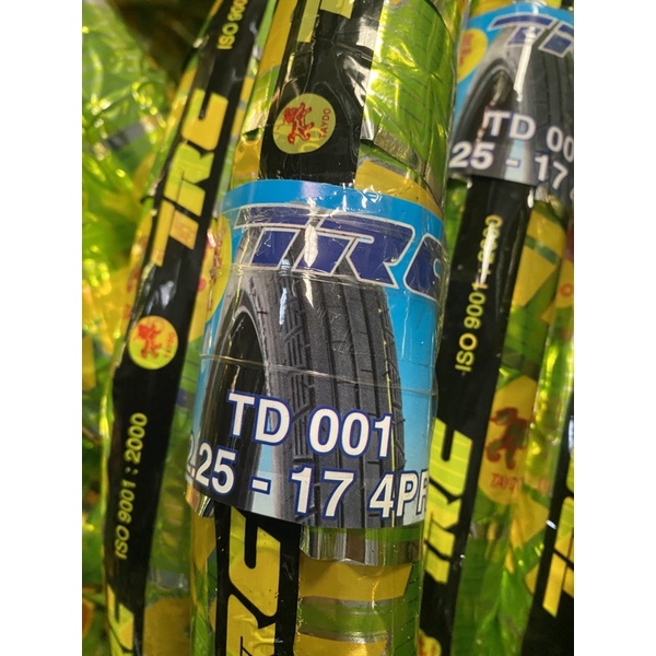 VỎ  XE SỐ CÓ DÙNG RUỘT HIỆU TRC GAI DREAM