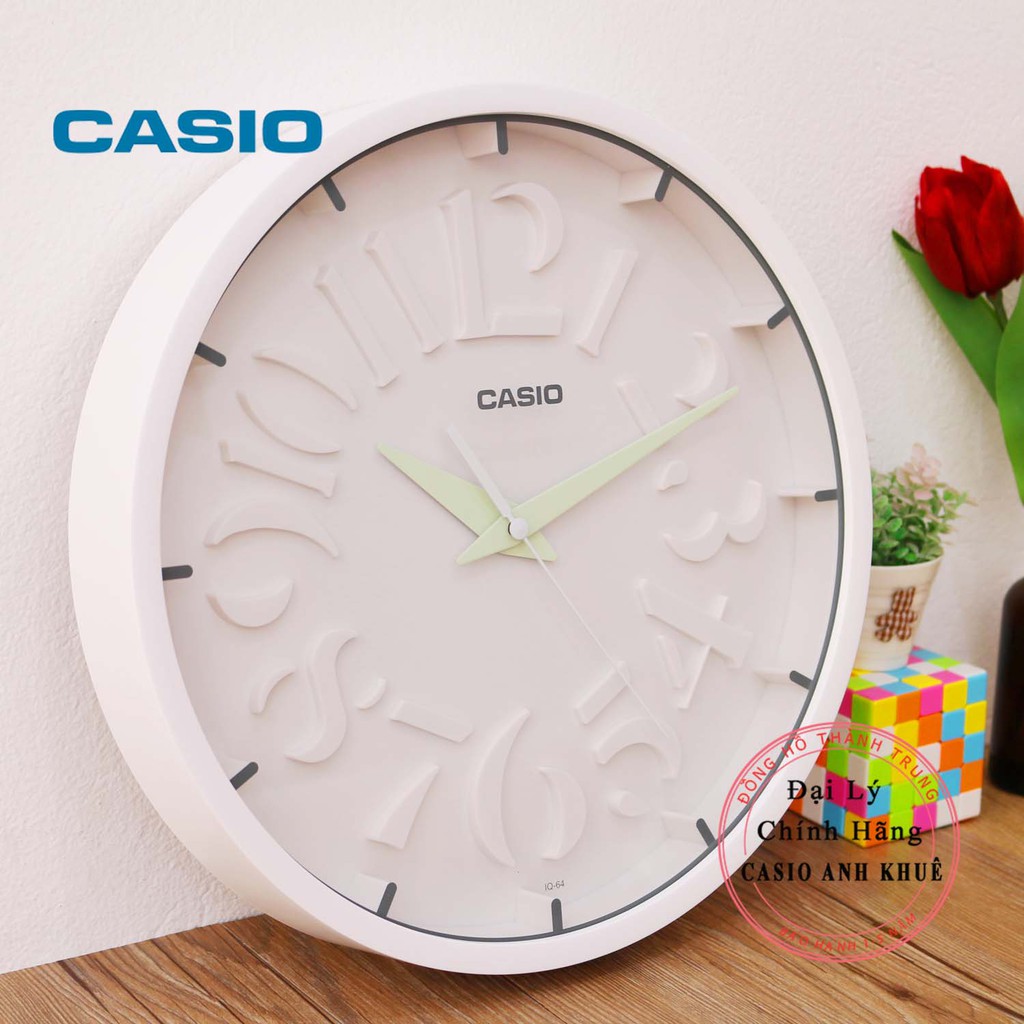 Đồng hồ treo tường phong cách hiện đại Casio IQ-64-3DF màu trắng ( 30.5 x 4.7 cm)