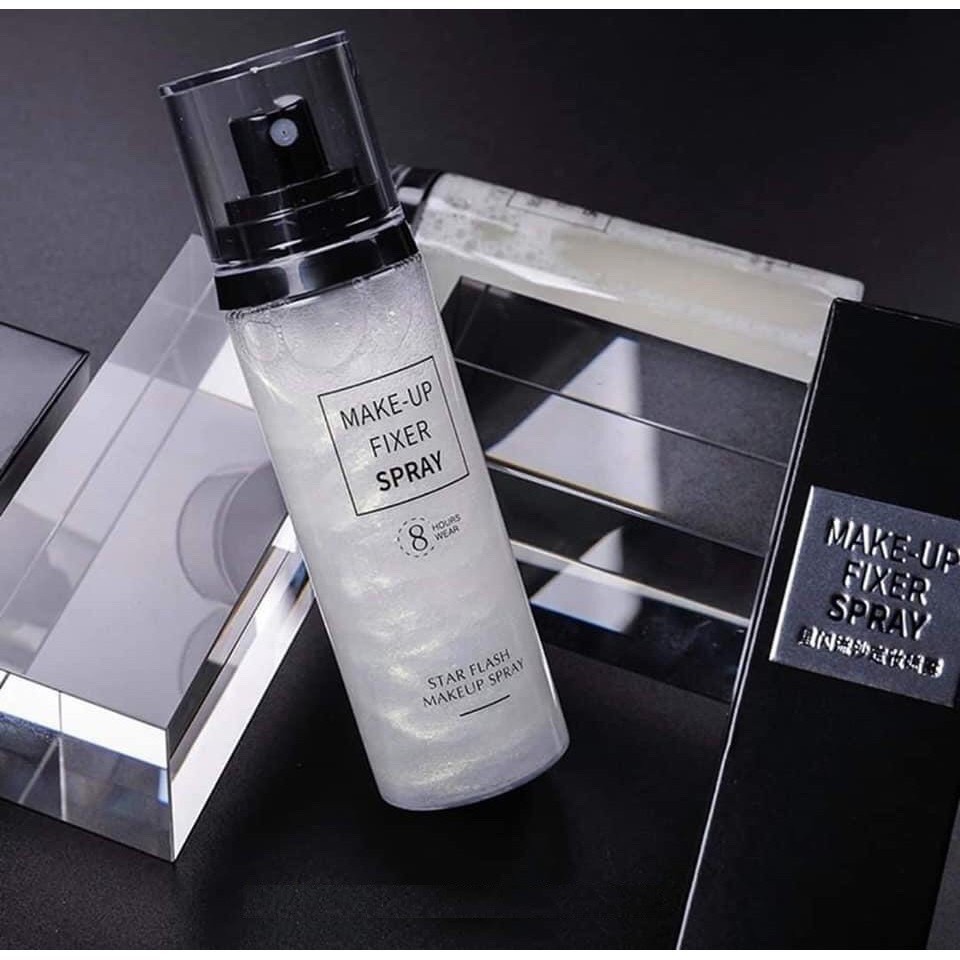 Xịt Khóa Trang Điểm Star Flash Make Up Spray 8 Hours Wear