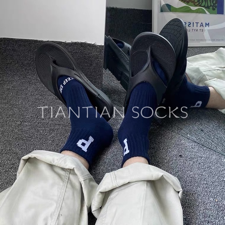 TIANTIAN T165 Vớ Thể Thao Cổ Ngắn Chất Liệu Cotton Thấm Hút Mồ Hôi In Chữ P Màu Đen / Trắng Phong Cách Nhật Bản Thời Trang Cho Nam Và Nữ