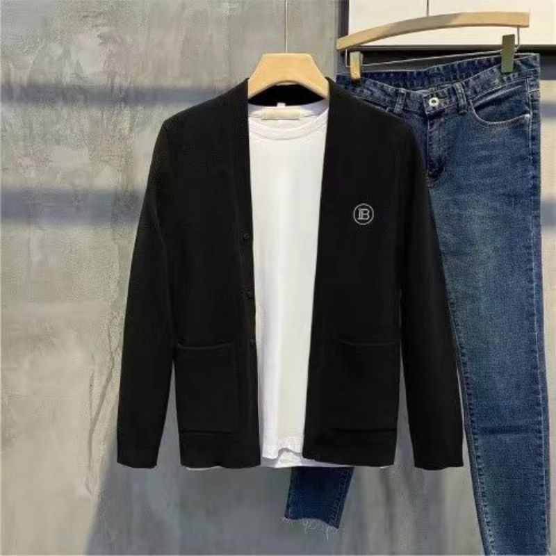 Áo khoác len cardigan dáng Slim fit logo chữ B