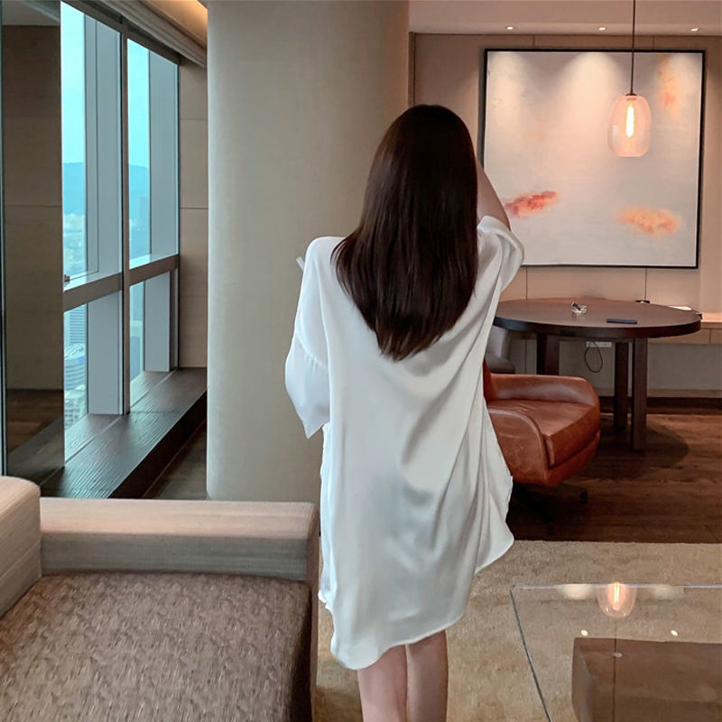 Đầm Ngủ Vải Lụa Thời Trang Gợi Cảm Quyến Rũ Cho Nữ