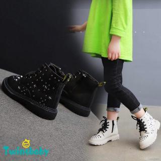 Giày bốt cổ cao viền đinh tán cho bé