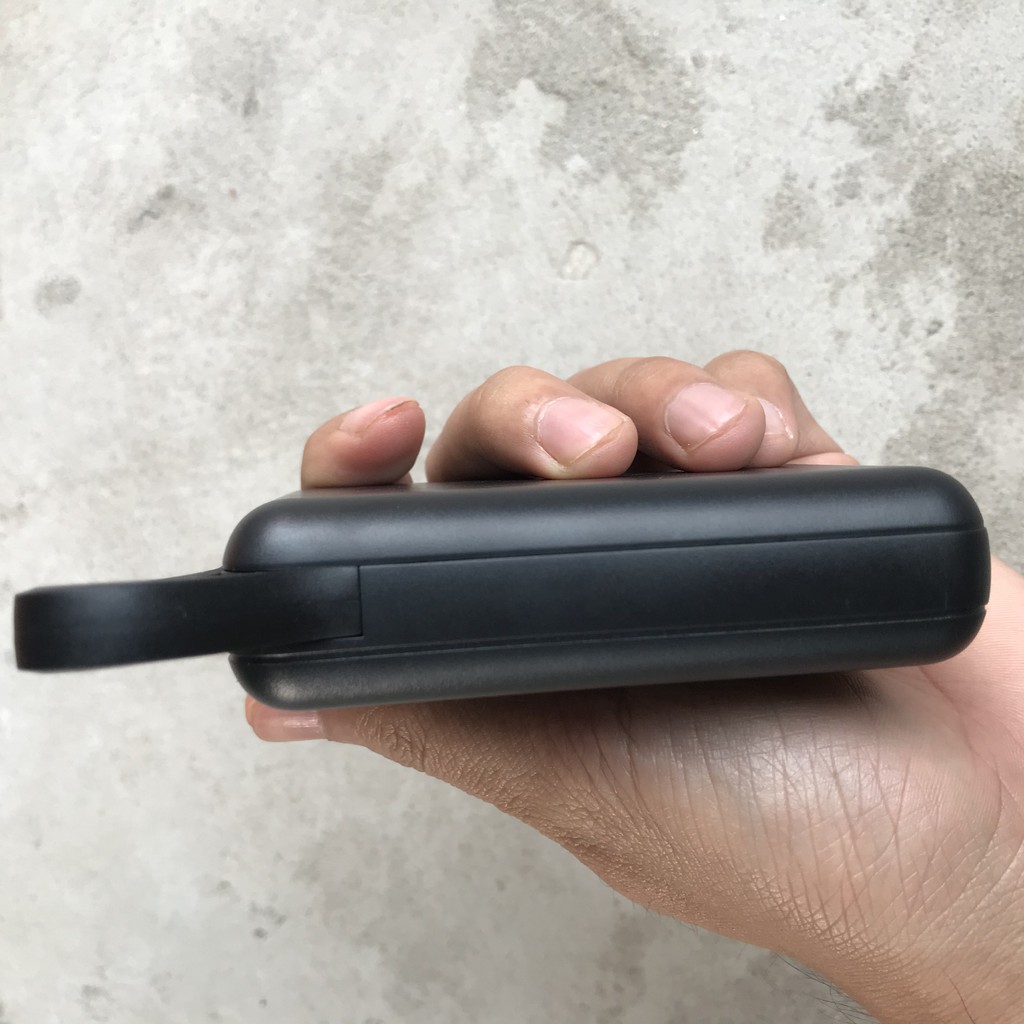 Pin dự phòng Devia 10.000 mAh Mini kèm cáp Lightning - Chống va đập