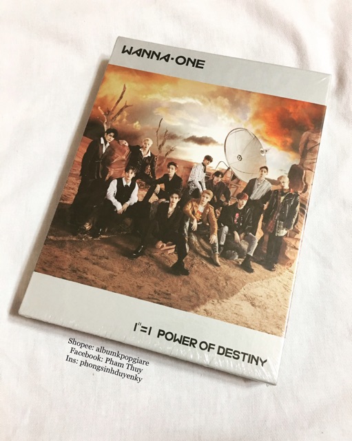 Wanna One album Power of Destiny NGUYÊN SEAL được chọn một trong hai ver như hình.