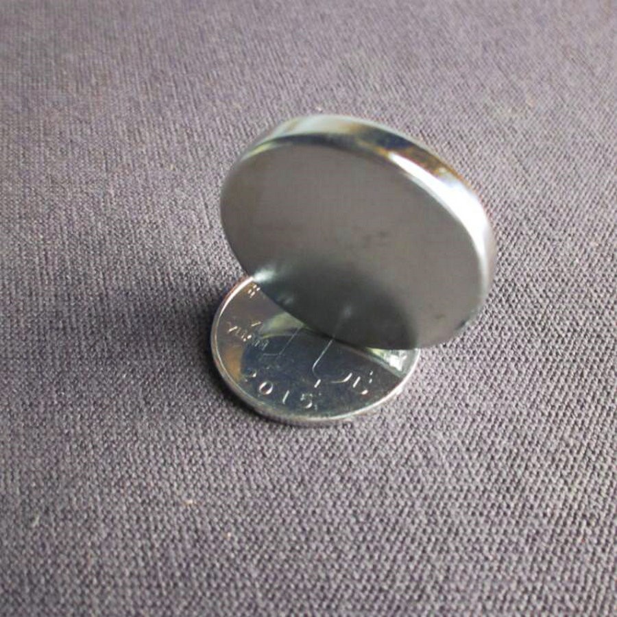 Nam châm siêu mạnh 30x5mm - loại nam châm trắng đất hiếm 30x5mm lực hút siêu mạnh