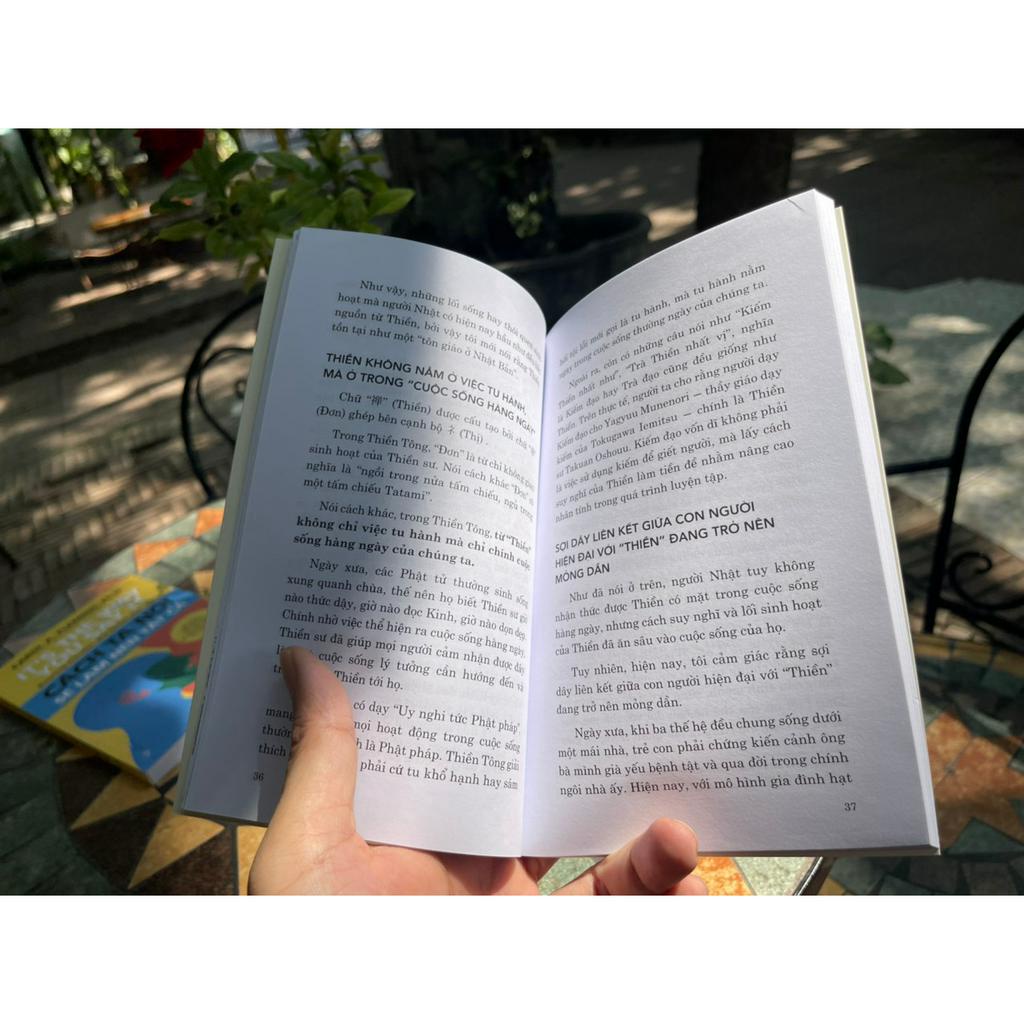 Sách - Sống Tối Giản Phong Cách Thiền – Soushin Kanetake – Trương Hoàng Lan dịch – VanLangBooks – NXB Hồng Đức (Bìa mềm)