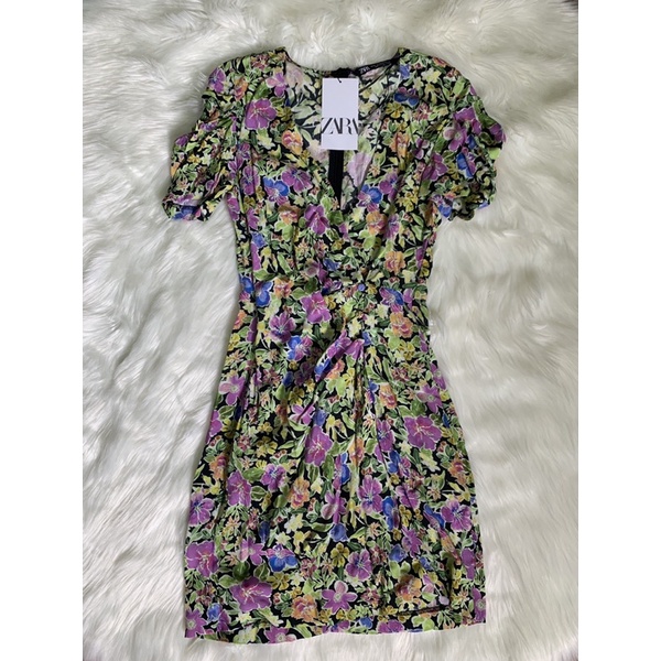 Váy hoa zara