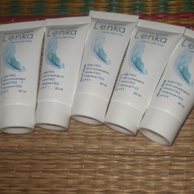 sữa rửa mặt acnes