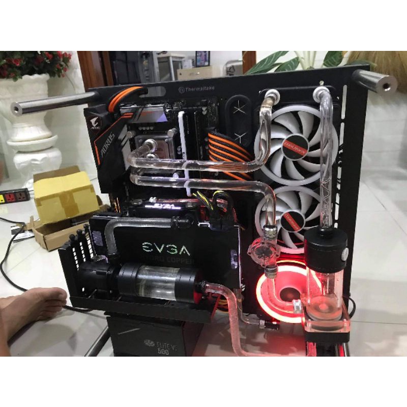 vỏ thùng máy tính custom theo phong cách cá nhân | BigBuy360 - bigbuy360.vn