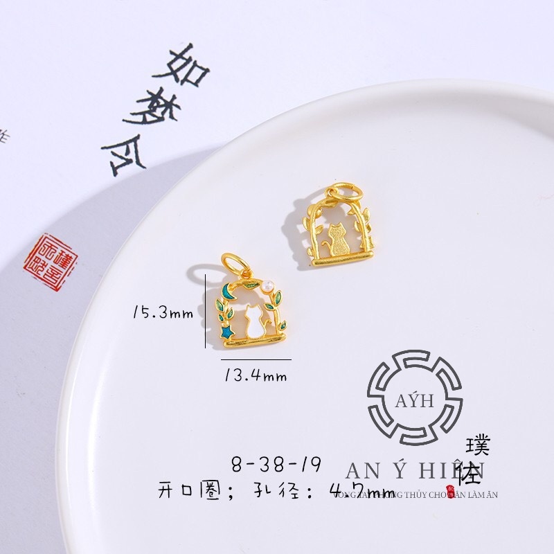 Charm Mèo dạo chơi vườn hoa #C454 ( An Ý Hiên)