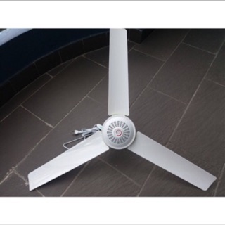 Quạt trần ba cánh trắng dài 45cm