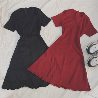 Đầm body thun basic cổ tròn dáng xòe
