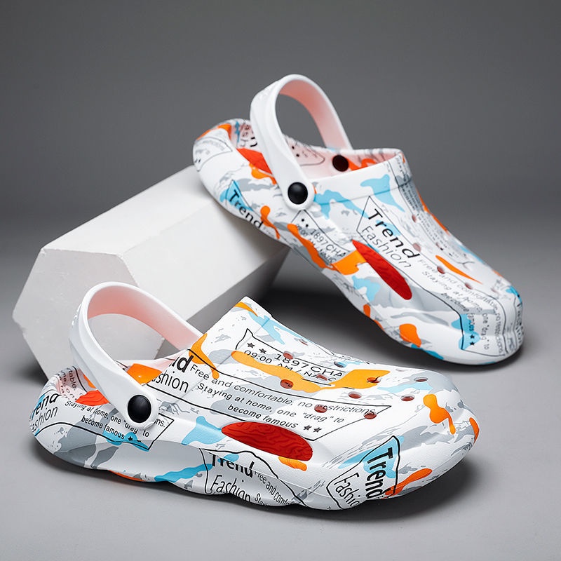 Dép Sandal Thể Thao Đi Biển Hở Ngón Chống Trượt Thời Trang Mùa Hè Hàng Mới Dành Cho Bạn Nam