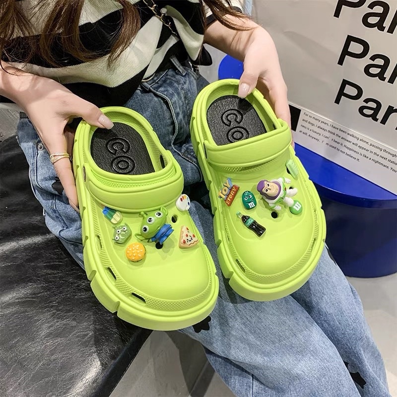 Dép Cross nữ đế 5cm siêu nhẹ kèm Sticker dễ thương - dép nữ hot trend 2022 FLORA D11