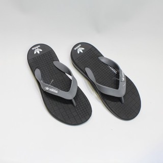 Dép xỏ ngón Adidas