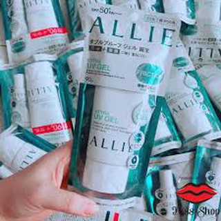 Kem chống nắng Kanebo Allie Ex UV Moisture Gel SPF50/PA+++