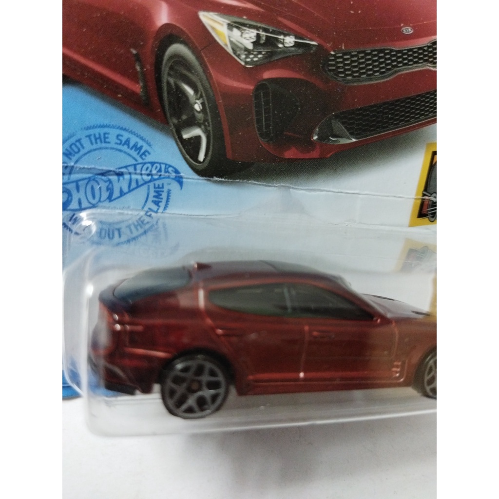 Xe Mô Hình Chính Hãng HotWheels - 2019 Kia Stinger GT