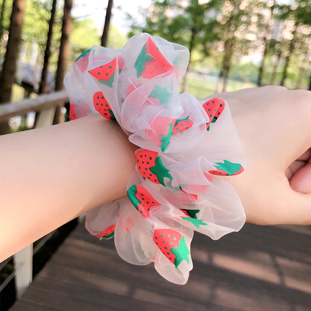 Dây buộc tóc cỡ lớn in họa tiết trái dâu xinh xắn