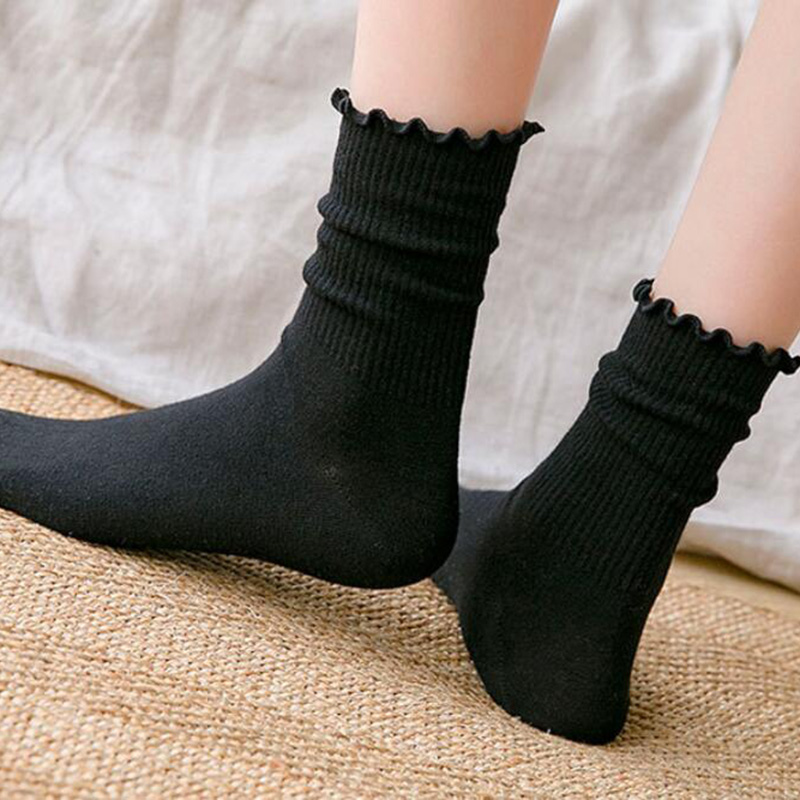 Vớ ren cổ cao thời trang dành cho nữ