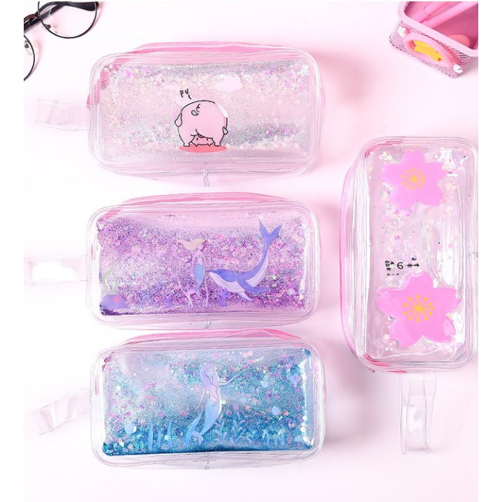 BÓP VIẾT NHỰA ĐỰNG BÚT TRONG KIM TUYẾN LẤP LÁNH HÌNH HEO - BÓP ĐỰNG BÚT TRONG SUỐT NHIỀU MÀU