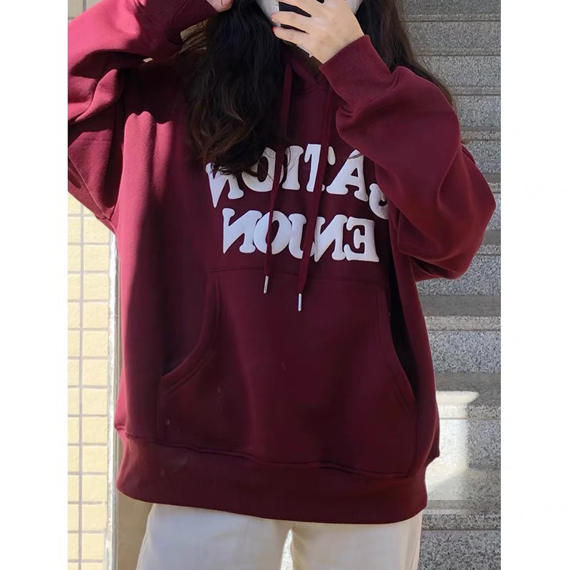 Áo nỉ có mũ , áo hoodie màu đỏ đô hottrend họa tiết chữ trước ngực