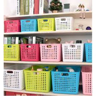 (Loại tốt) Rổ nhựa đựng đồ dùng (27cm x 18cm x 18cm)