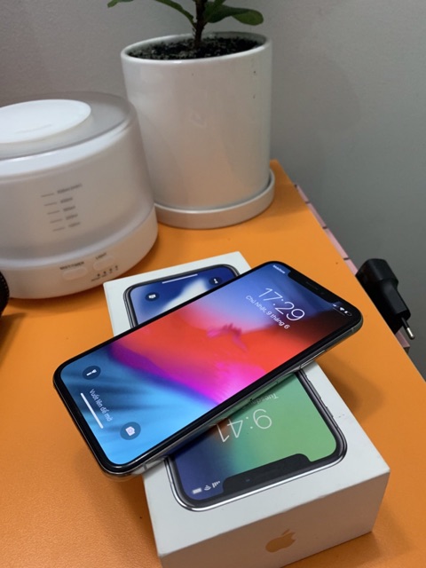 Điện Thoại Iphone X Quốc Tế  256GB và 64GB Zin Đẹp/Full box đủ phụ kiện/Giao hàng toàn Quốc