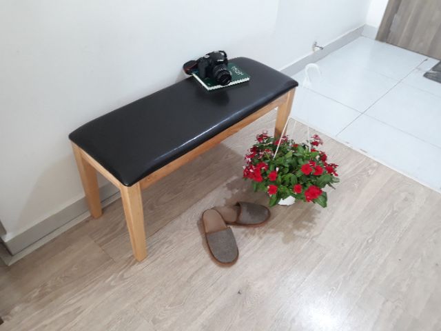 Ghế băng surie nâu bóng