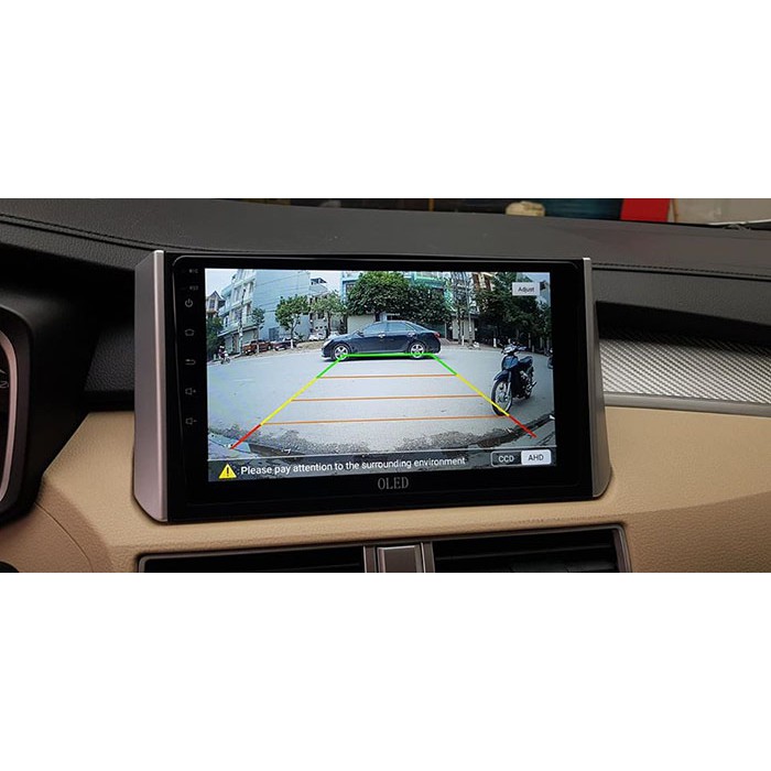 Màn hình Android OLED C2 theo xe Mitsubishi Xpander cắm giắc zin Ram 2GB, bộ nhớ 32GB.