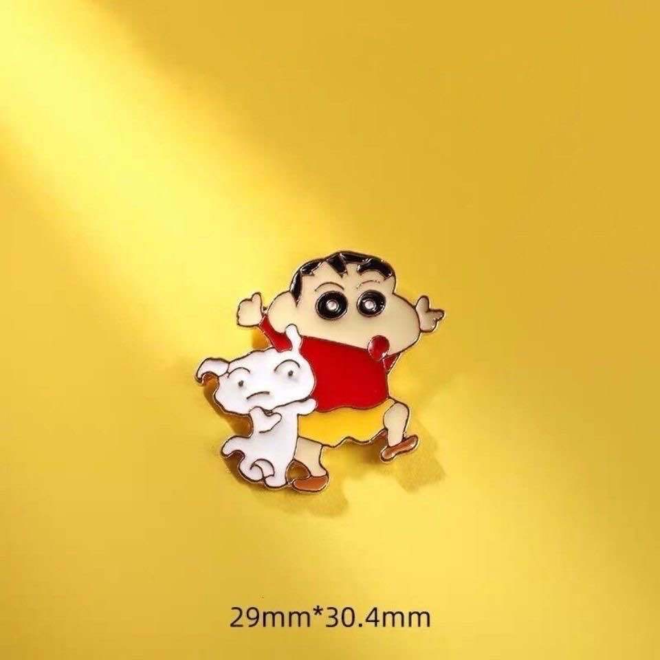 Huy Hiệu Cài Áo Hình Cậu Bé Bút Chì Shin-Chan Dễ Thương