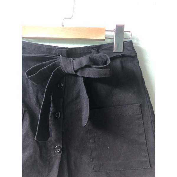 Pass Quần giả váy