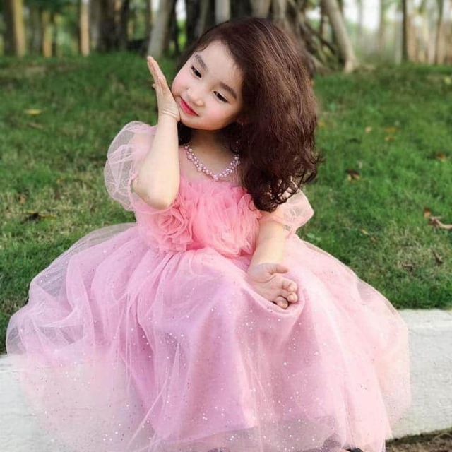 Đầm công chúa cho bé gái